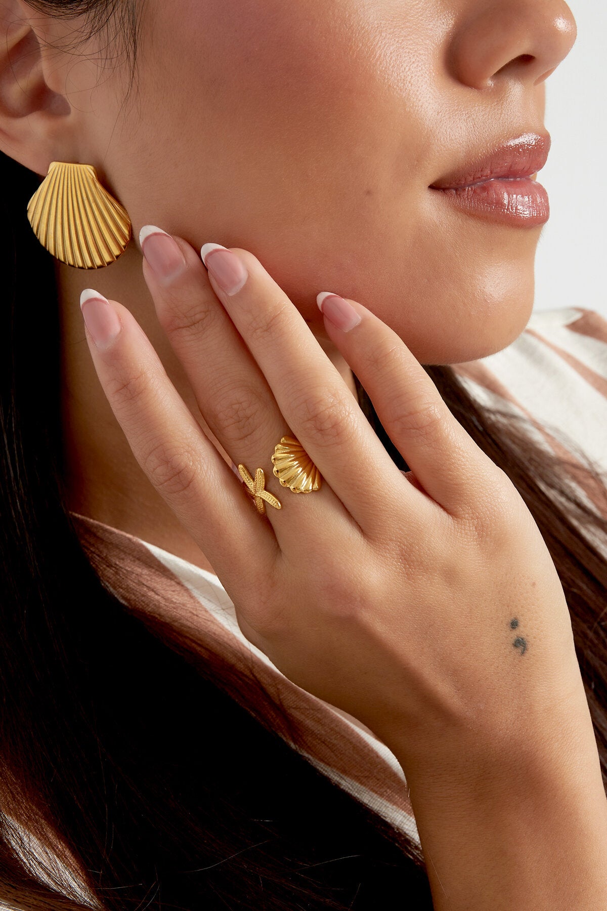 Bague coquillage vibes - dorée