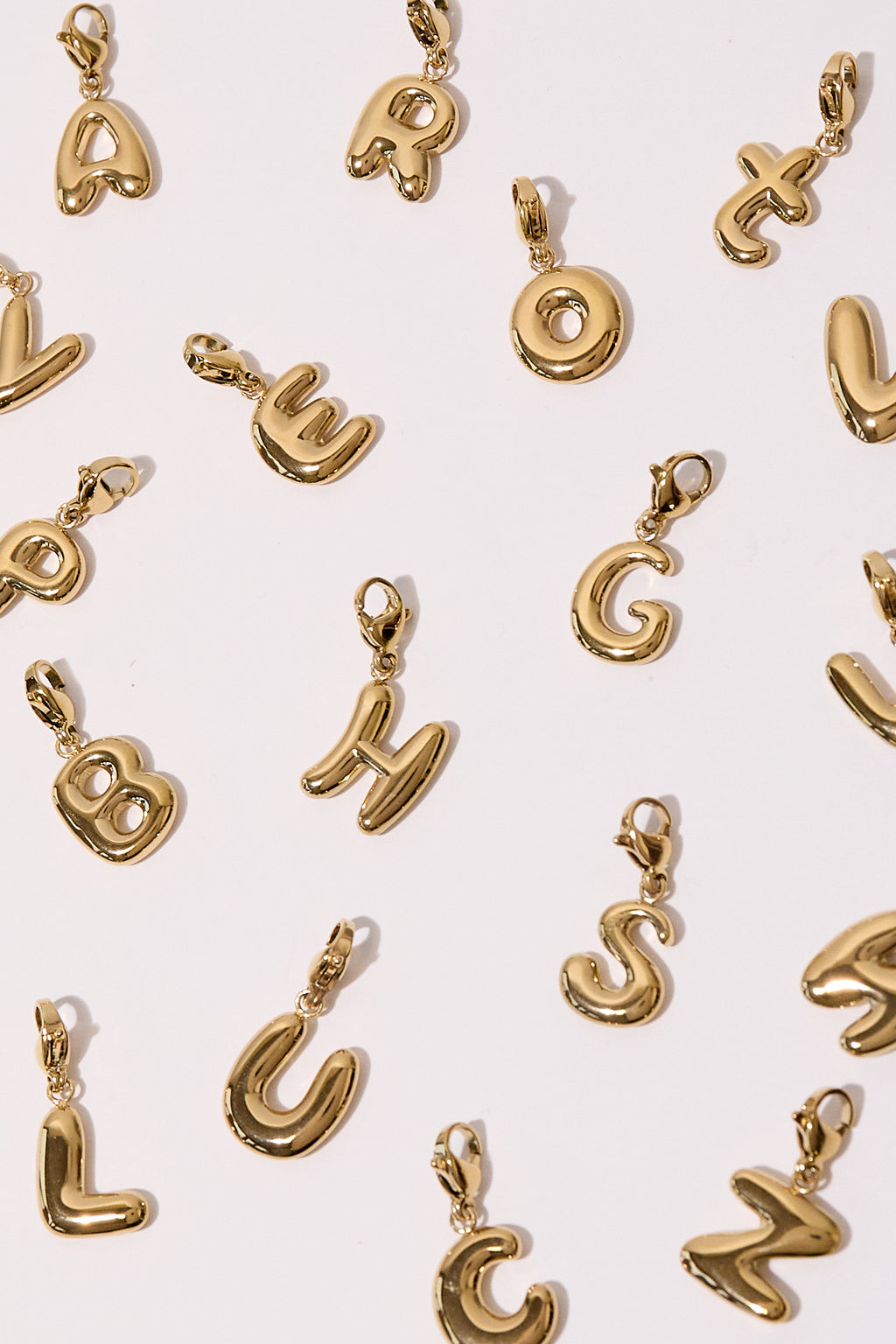 Bijoux en acier inoxydable, breloques, lettres, décontracté, quotidien, simple, série, bijoux pour femmes