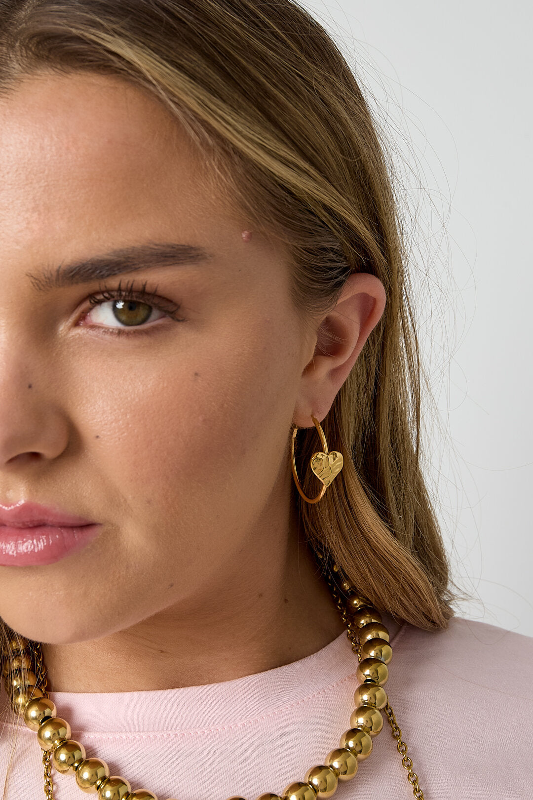 Boucles d'oreilles créoles avec cœur