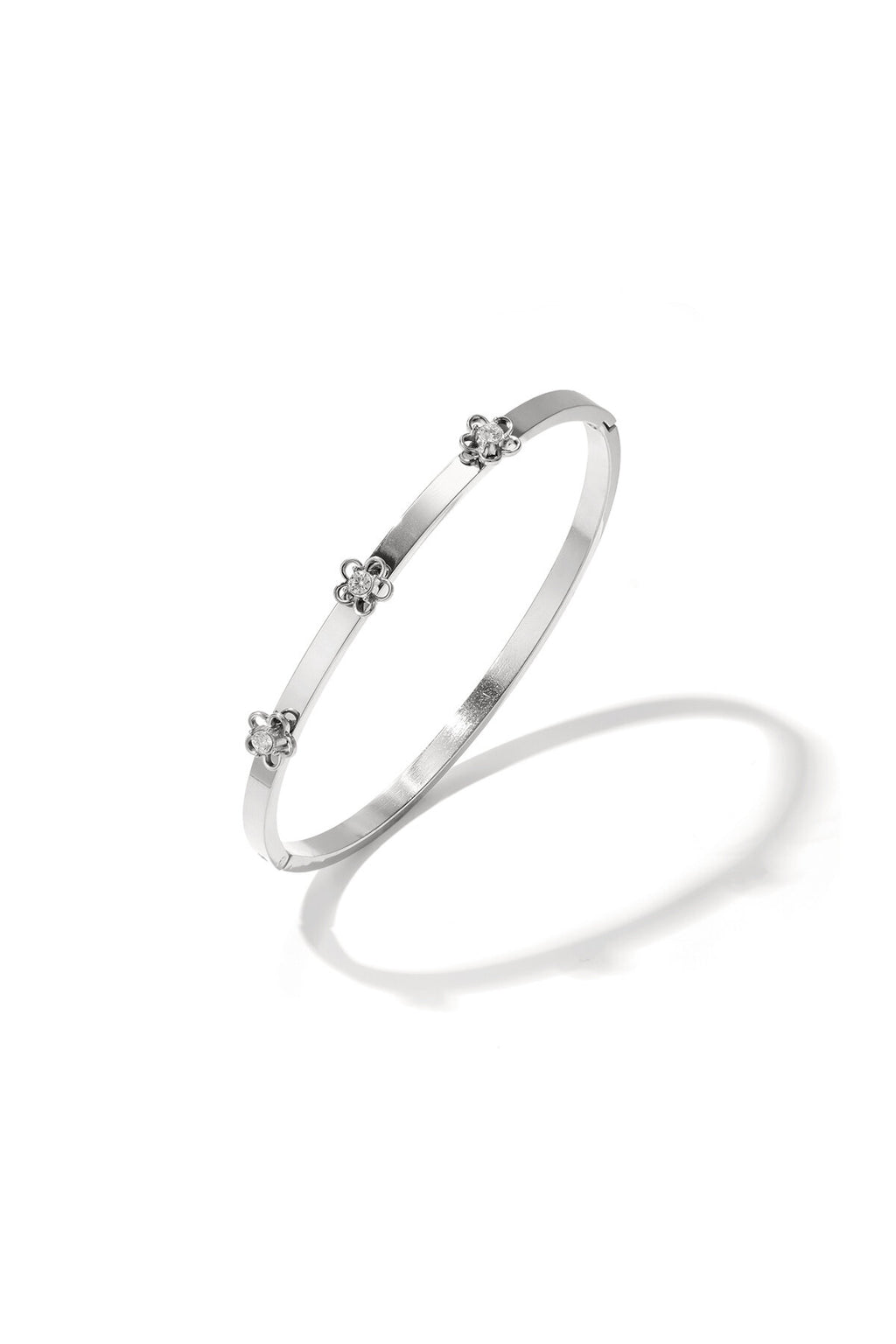 Bracelet orné de motifs floraux et de strass