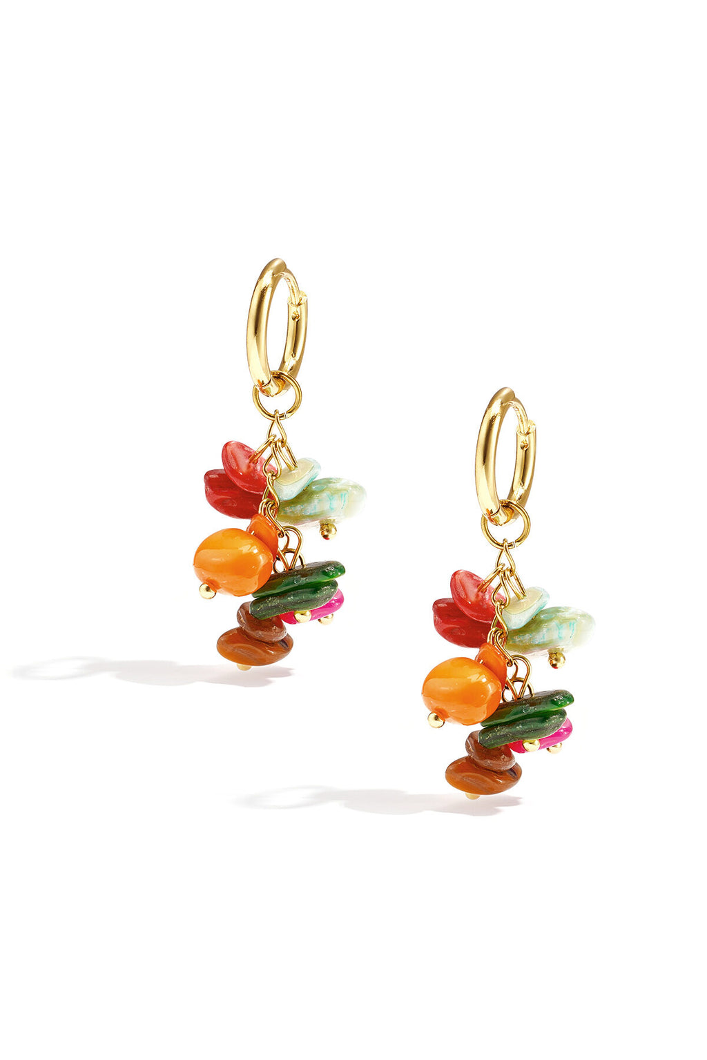 Petites boucles d'oreilles créoles avec pierres et perles pendantes