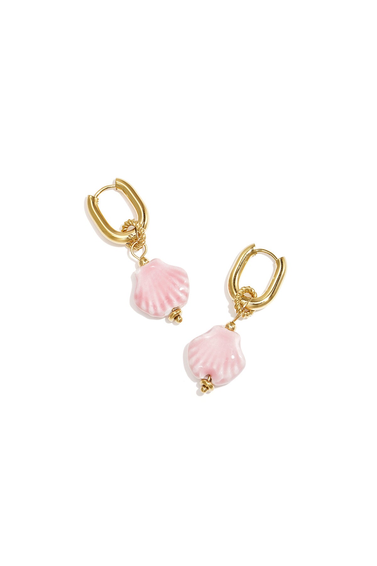 Boucles d'oreilles squovales avec coquillage pendant