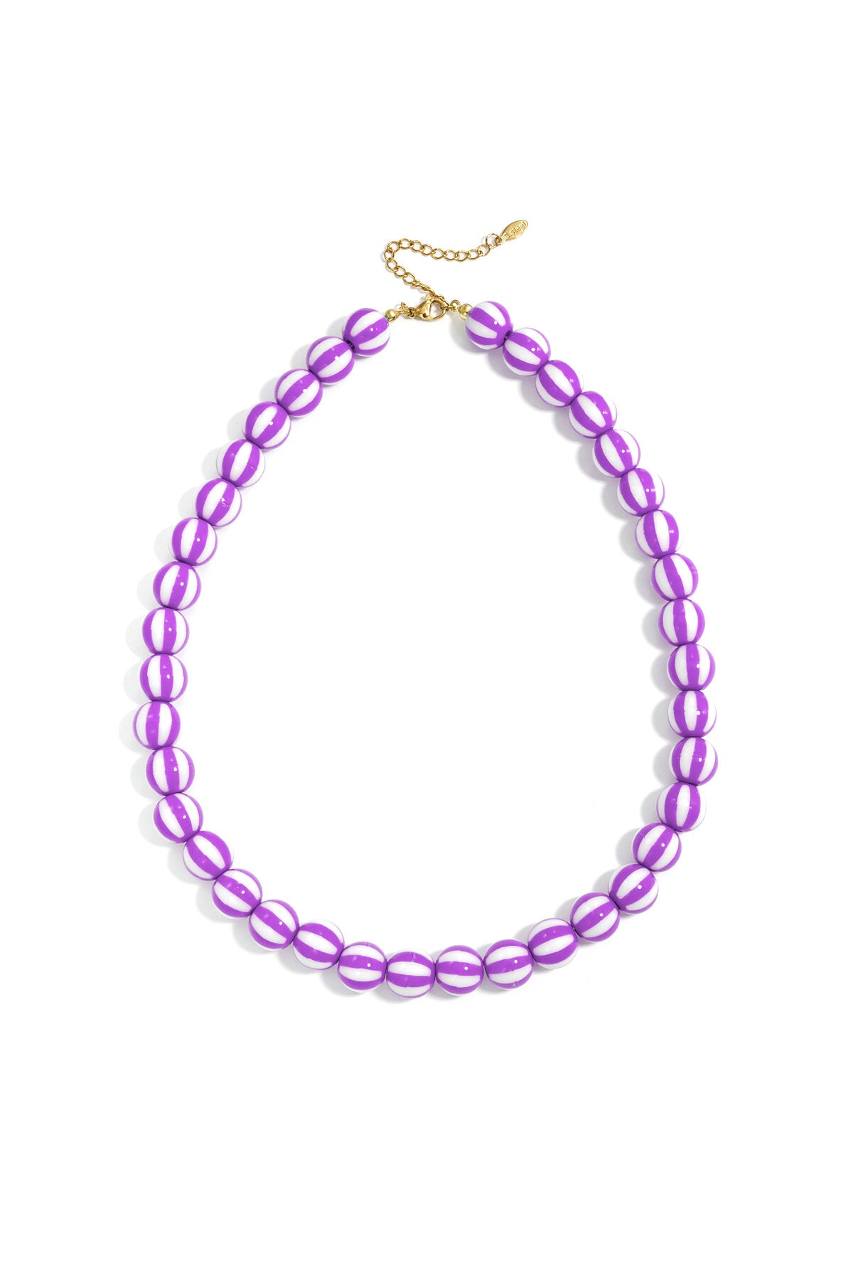 Collier de perles rayées