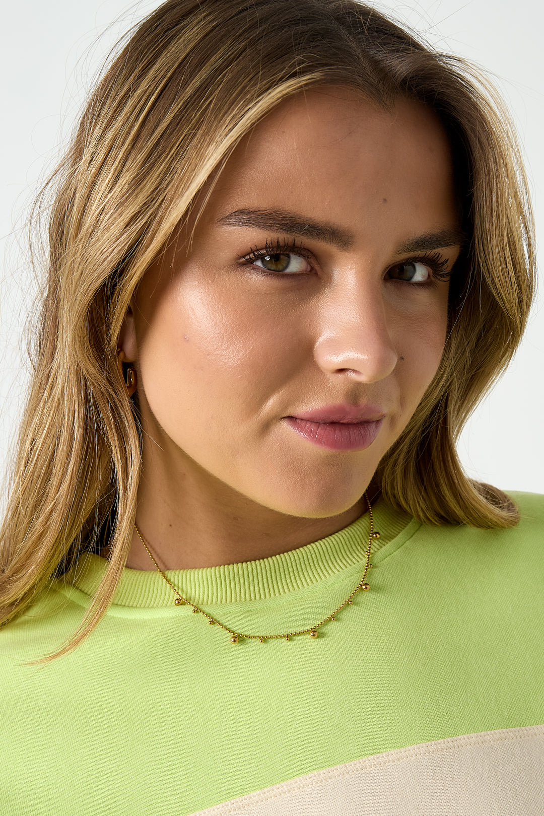Collier à boules alternées