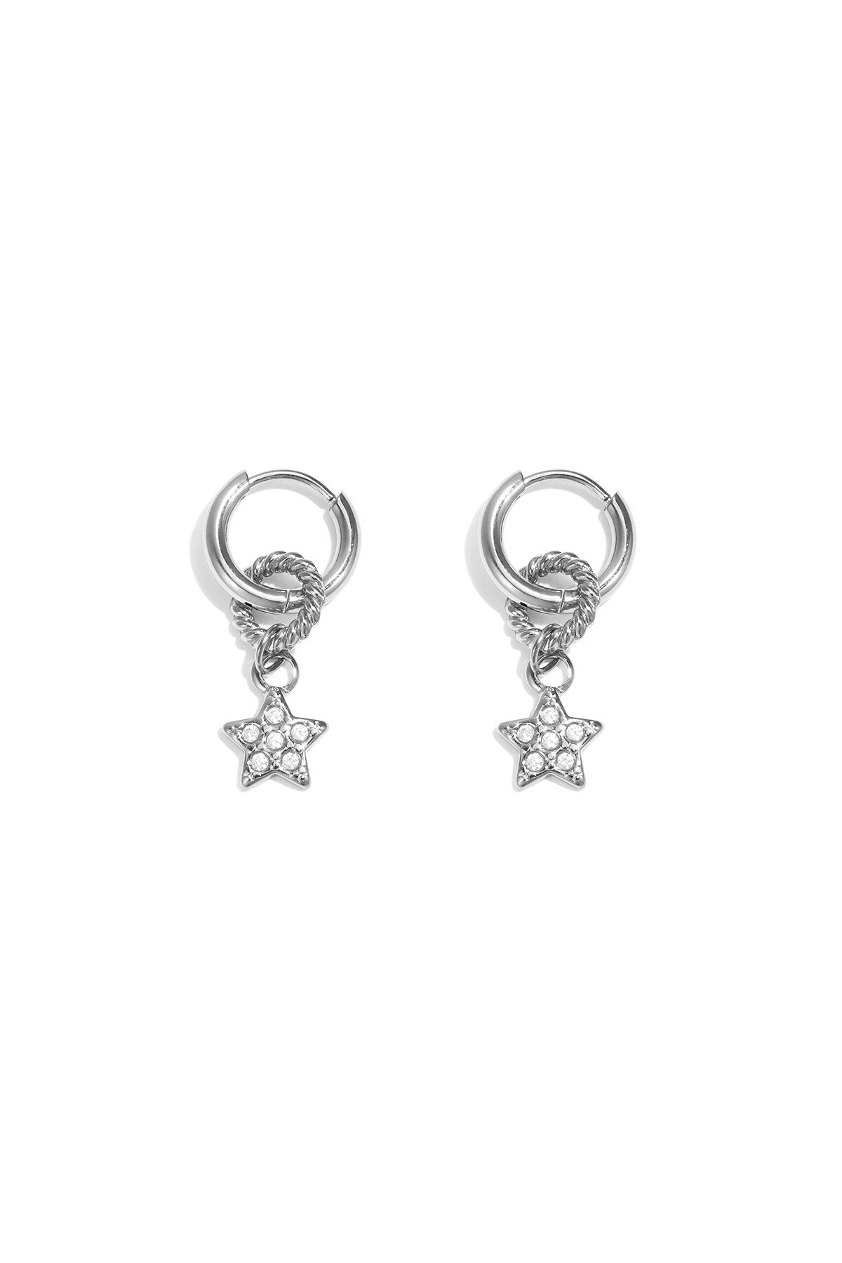 Petite boucle d'oreille avec étoile pendante ornée