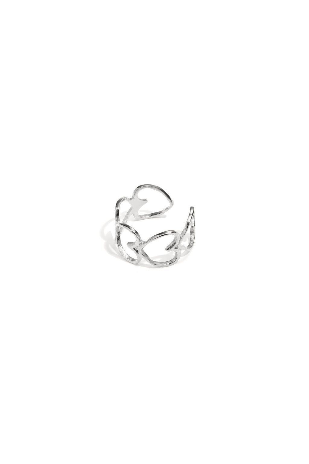 Bague élégante ornée de cœurs