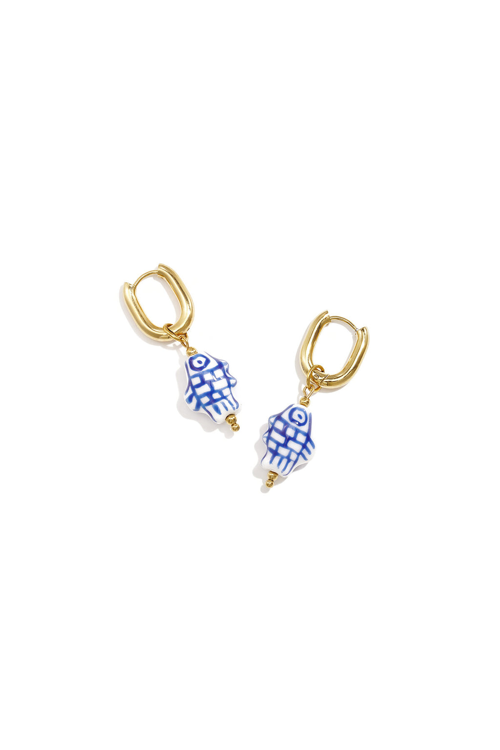 Boucles d'oreilles squovales avec breloque en forme de poisson à carreaux