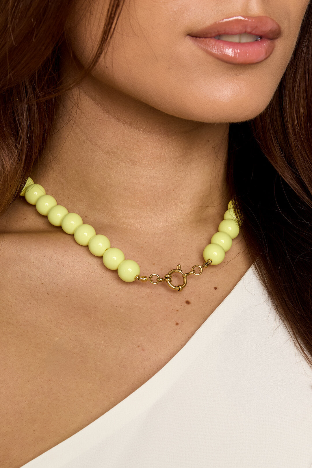 Collier de perles avec fermeture sur le devant - 12 mm