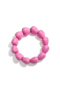 Bracelet avec de grosses perles en forme de cœur