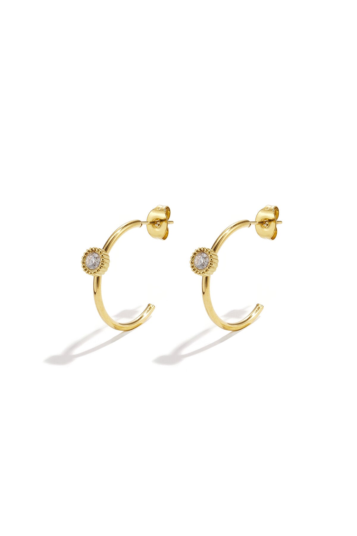 Boucles d'oreilles créoles avec pierre ronde
