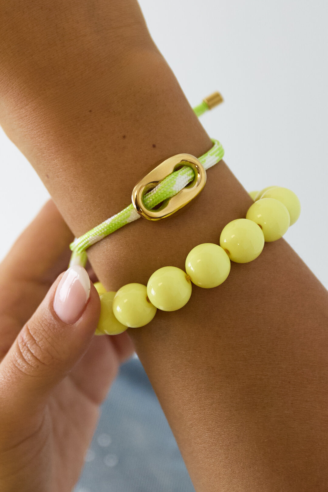 Bracelet avec détail de bouton