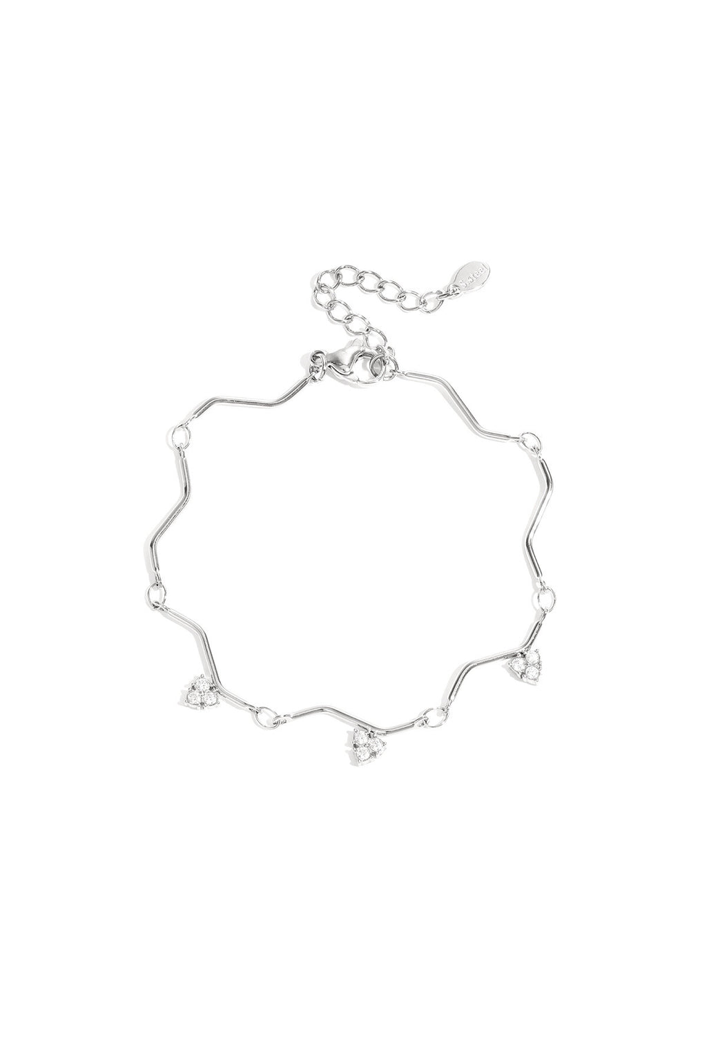 Bracelet orné de pierres et d'un motif en zigzag