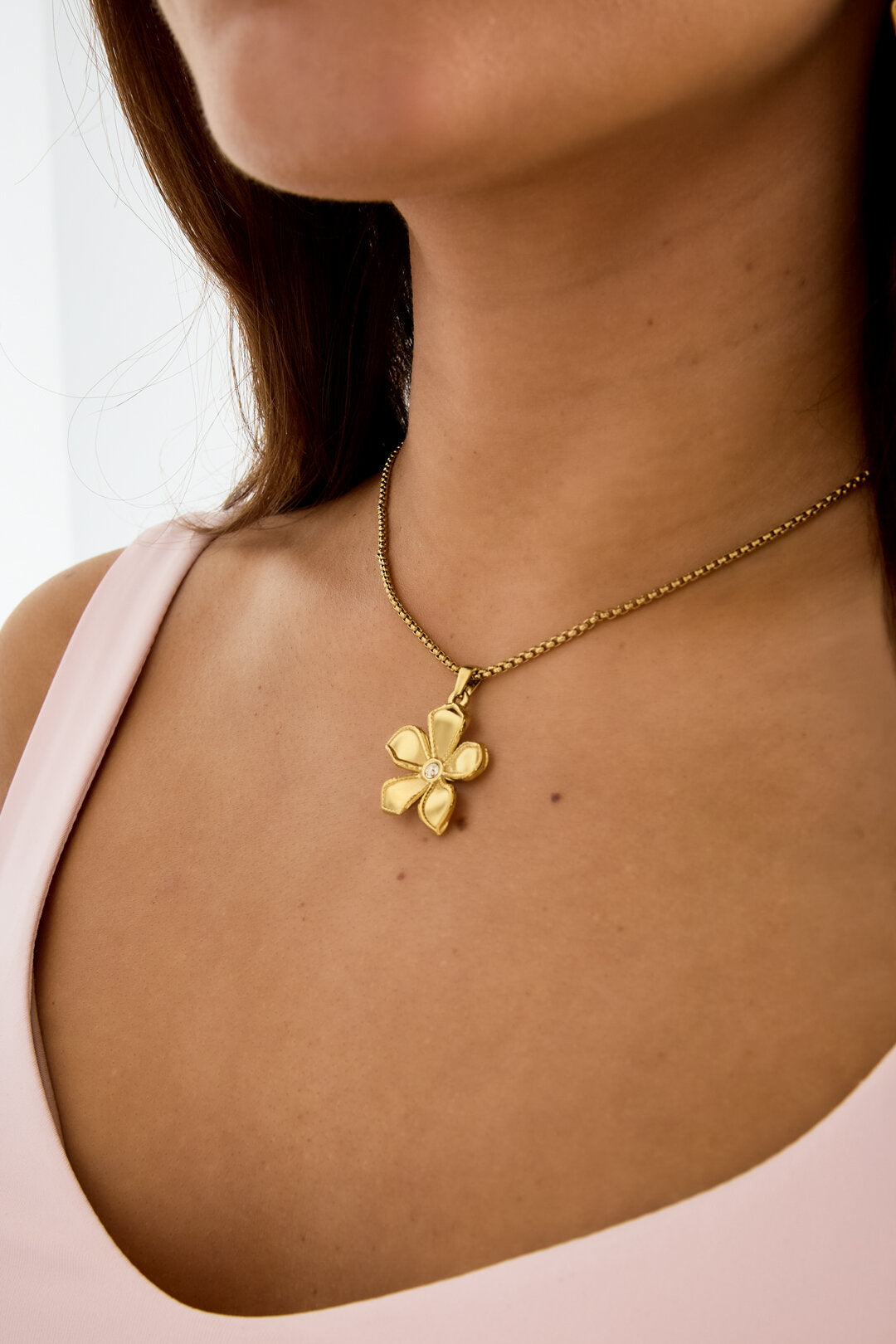 collier de fleurs