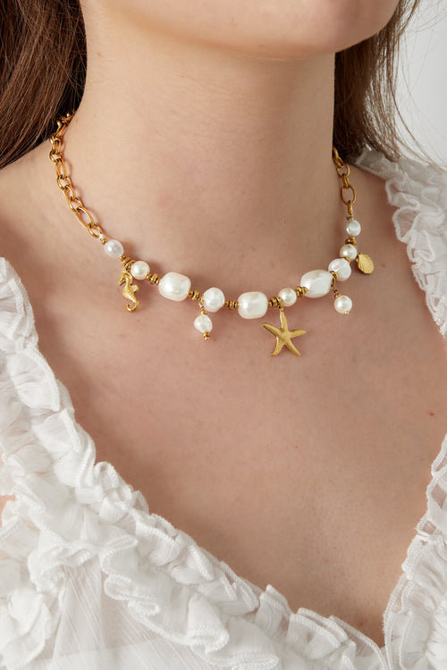 collier organisme marin