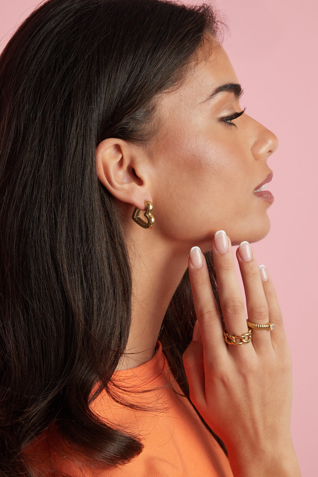 Boucles d'oreilles créoles en forme de cœur disponibles en trois tailles