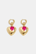 Boucles d'oreilles créoles avec pendentif cœur et perle sur bague