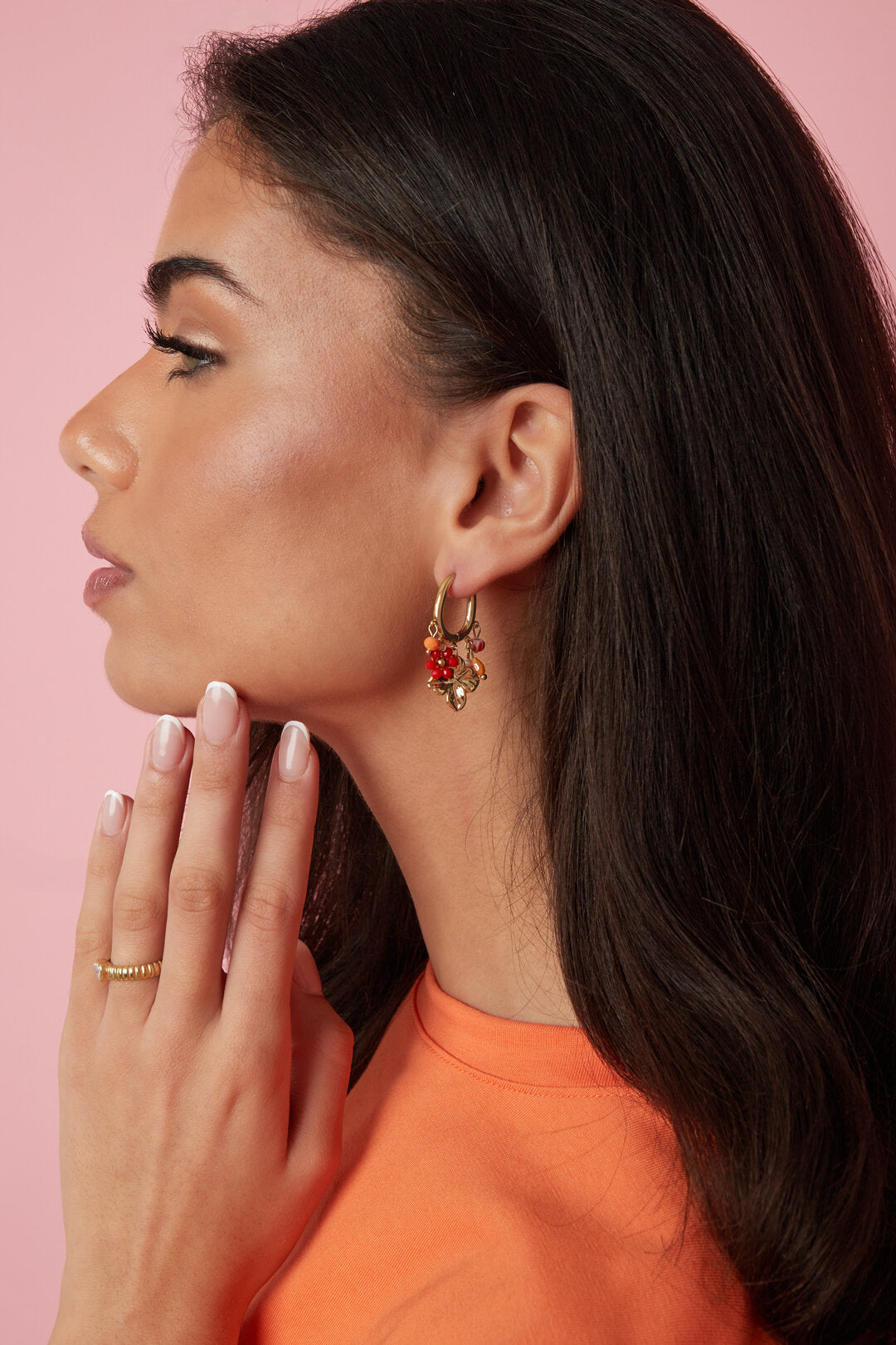 Boucles d'oreilles avec différentes perles pendantes
