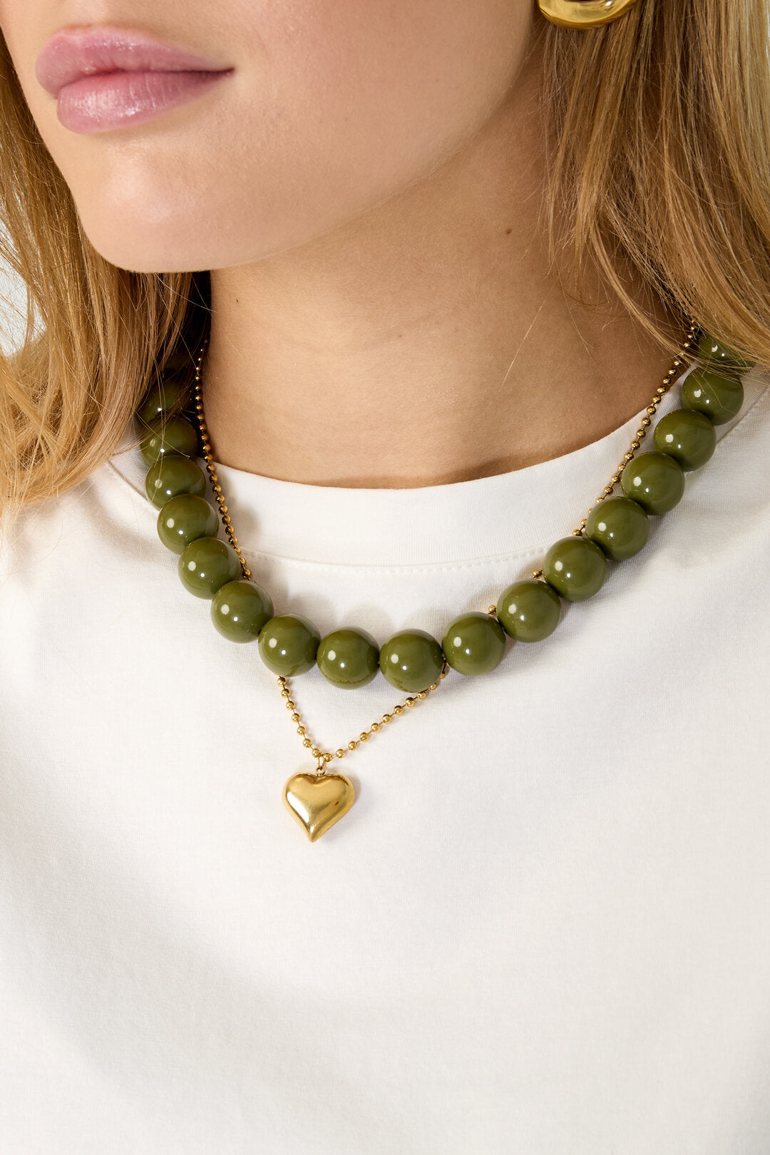 Collier à grosses perles
