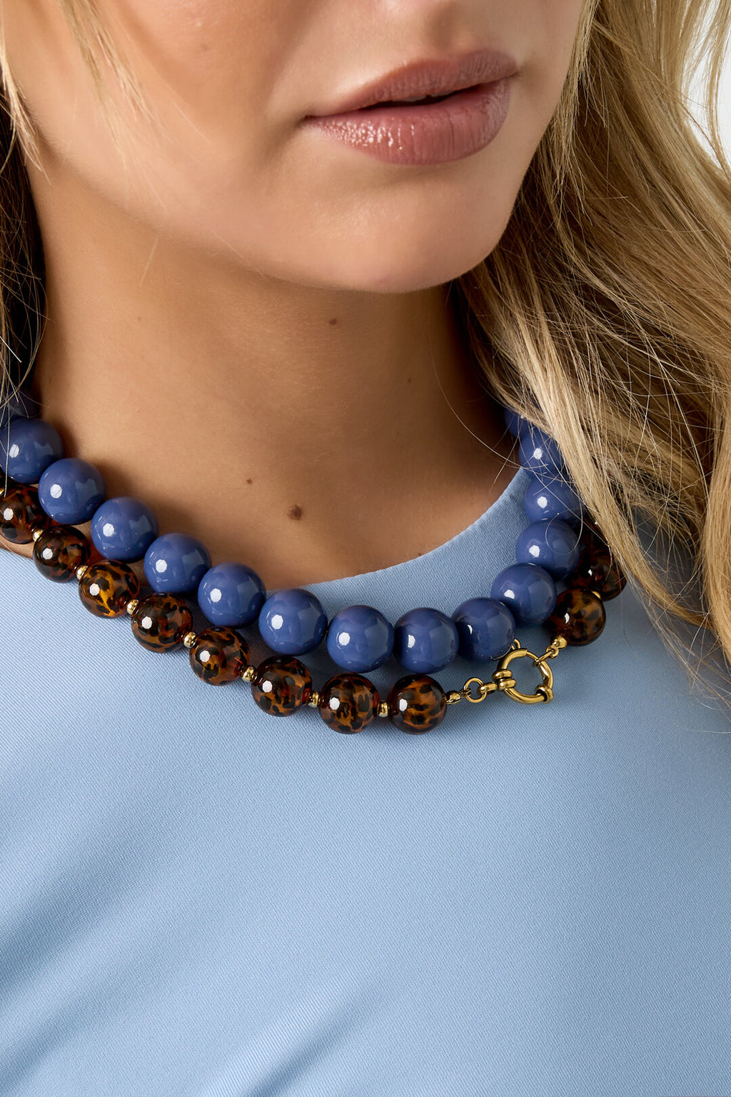 Collier à grosses perles