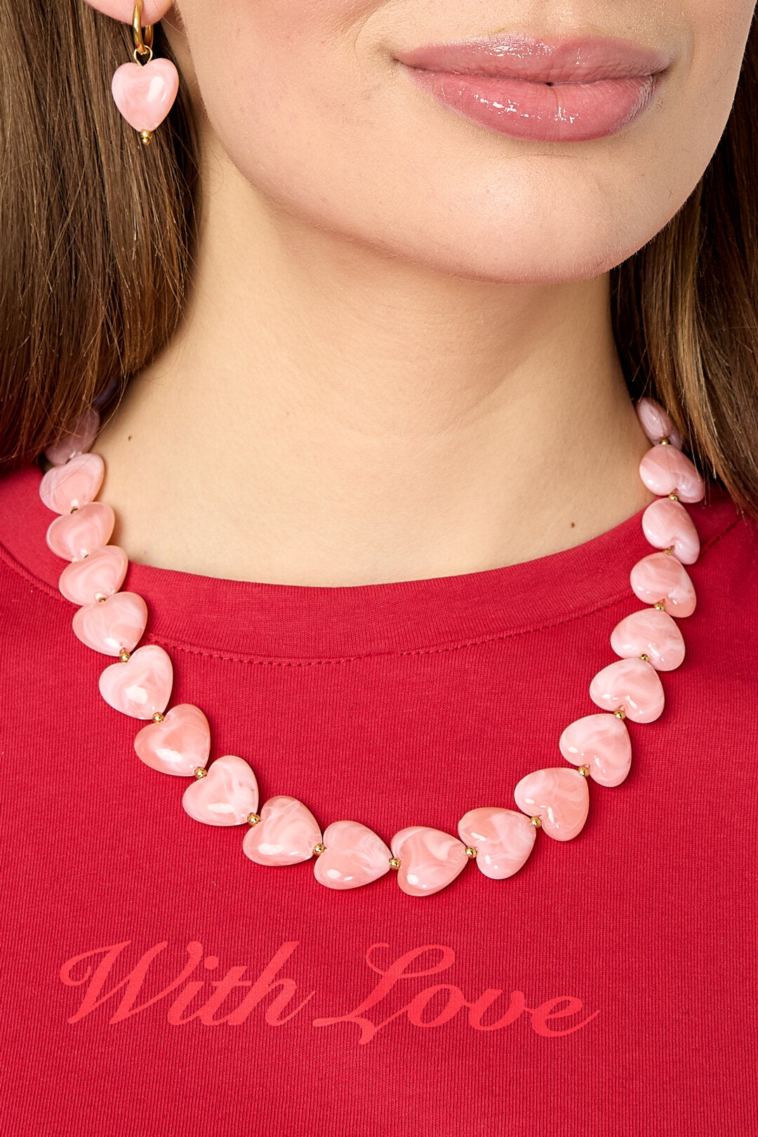 Collier avec perles en forme de cœur