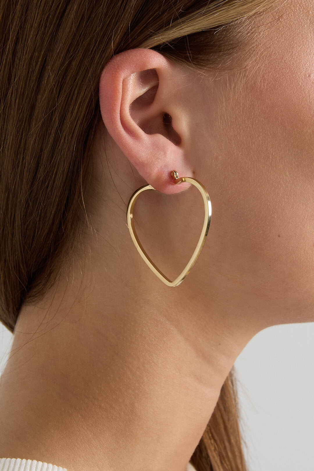 Boucles d'oreilles créoles minimalistes en forme de cœur