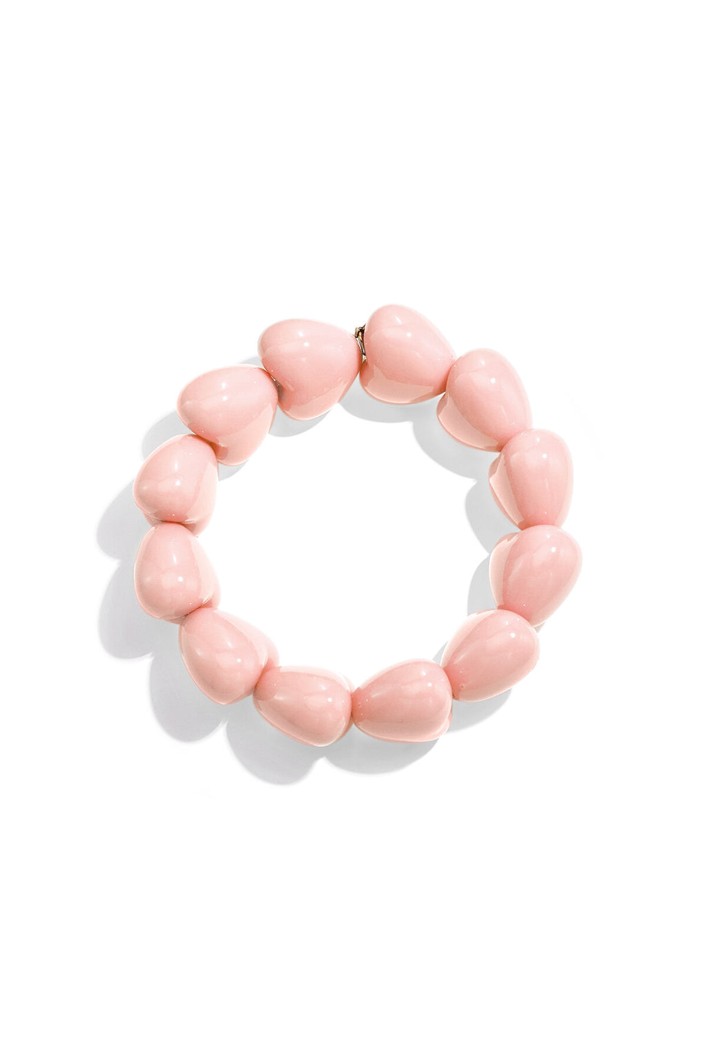 Bracelet avec de grosses perles en forme de cœur