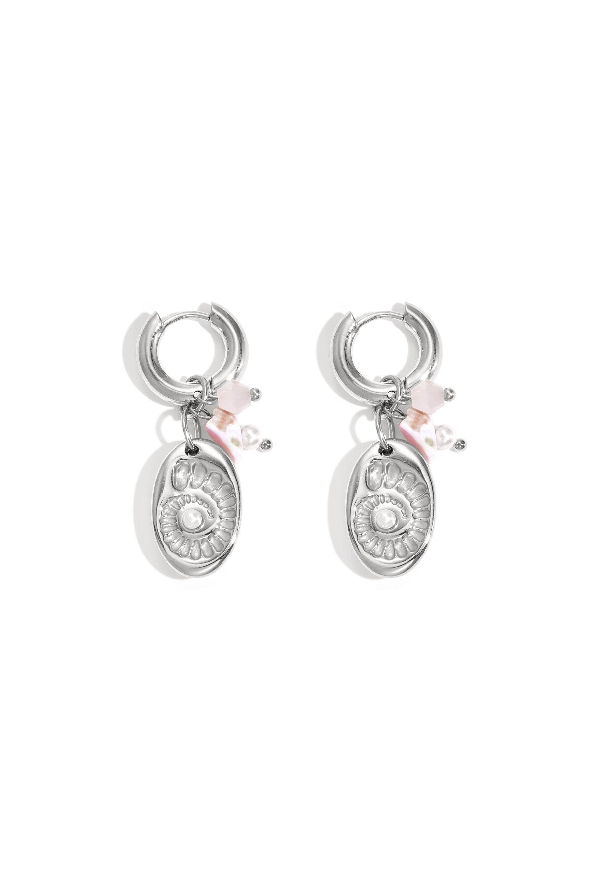 Boucles d'oreilles avec perles et breloque coquillage