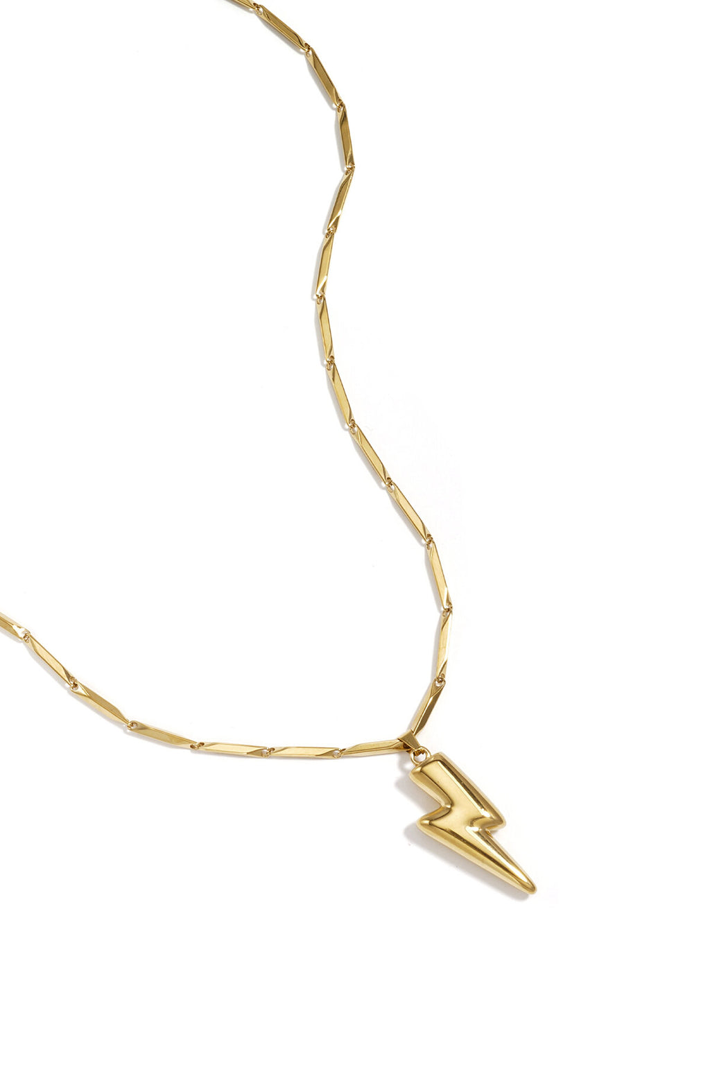 Collier orné d'un éclair saisissant