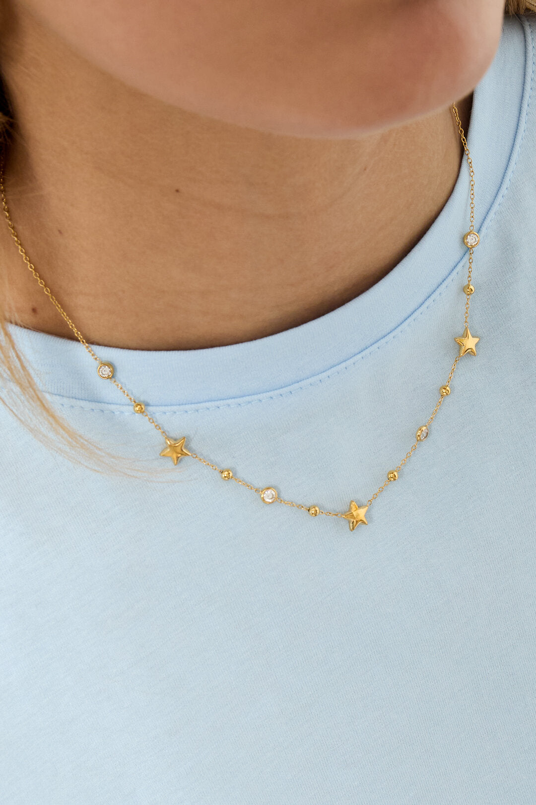 Collier orné d'étoiles et de pierres