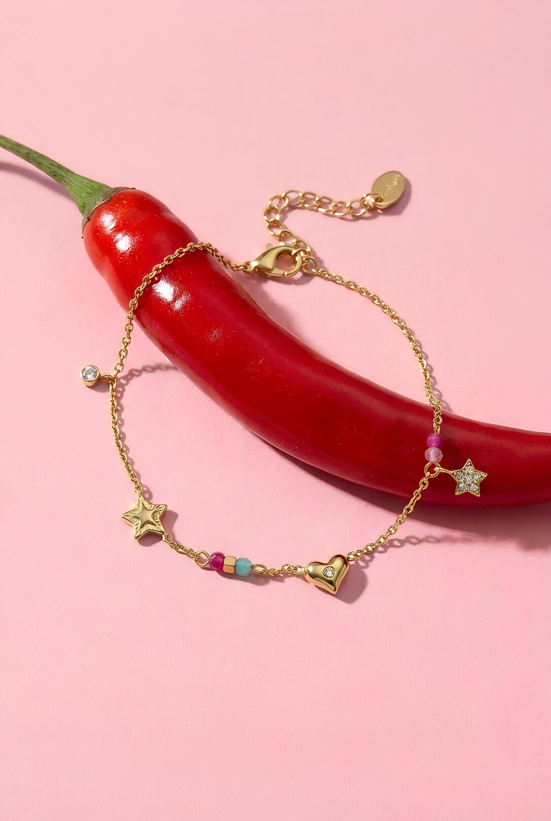 Bracelet à breloques avec cœur, étoile, pierres et perles