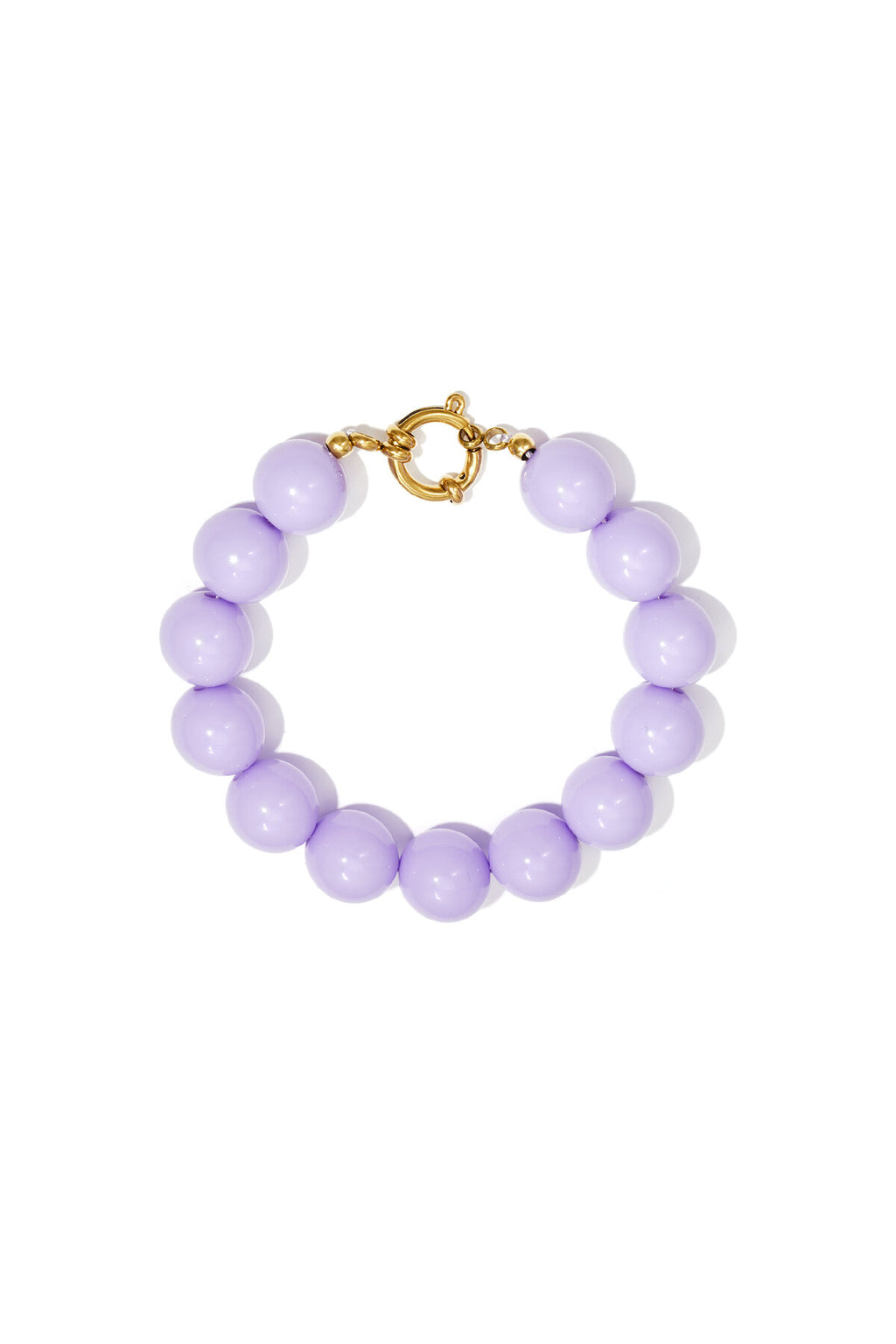 Bracelet à grosses perles et fermoir sur le devant