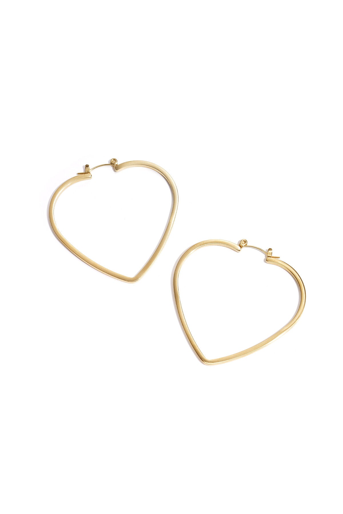 Boucles d'oreilles créoles minimalistes en forme de cœur