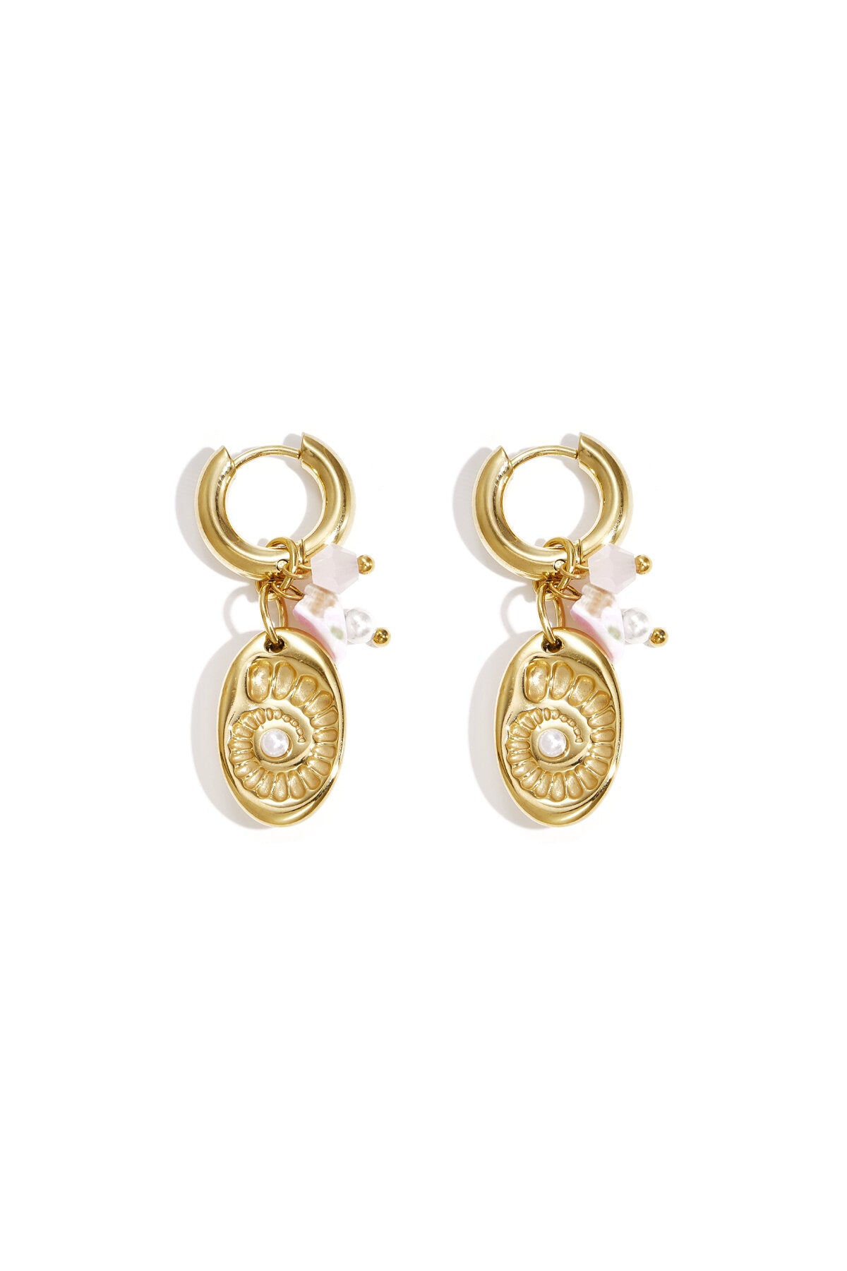 Boucles d'oreilles avec perles et breloque coquillage