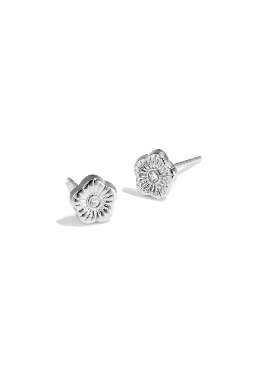 Boucles d'oreilles fleur en acier inoxydable