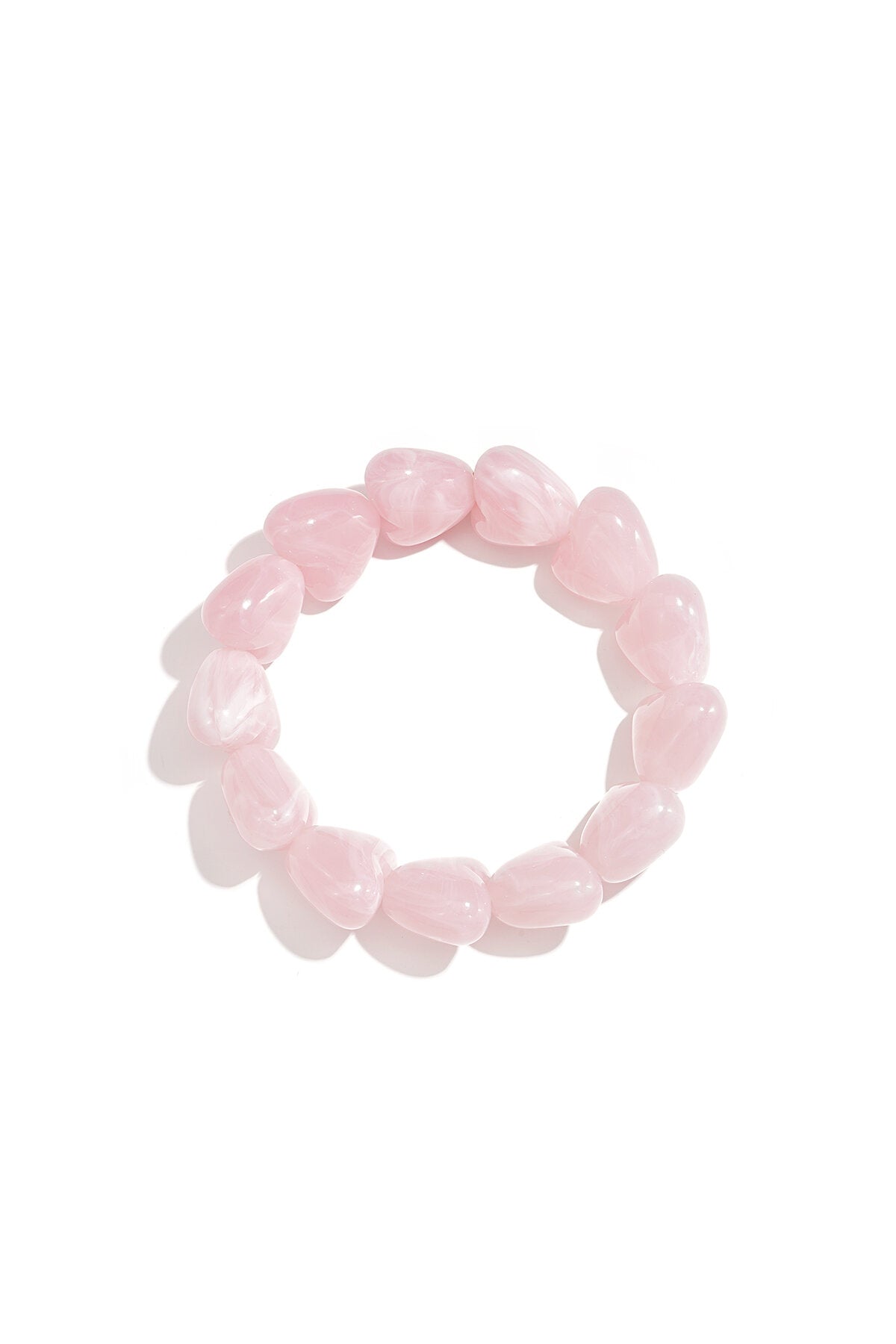 Bracelet de perles avec de grosses perles en forme de cœur