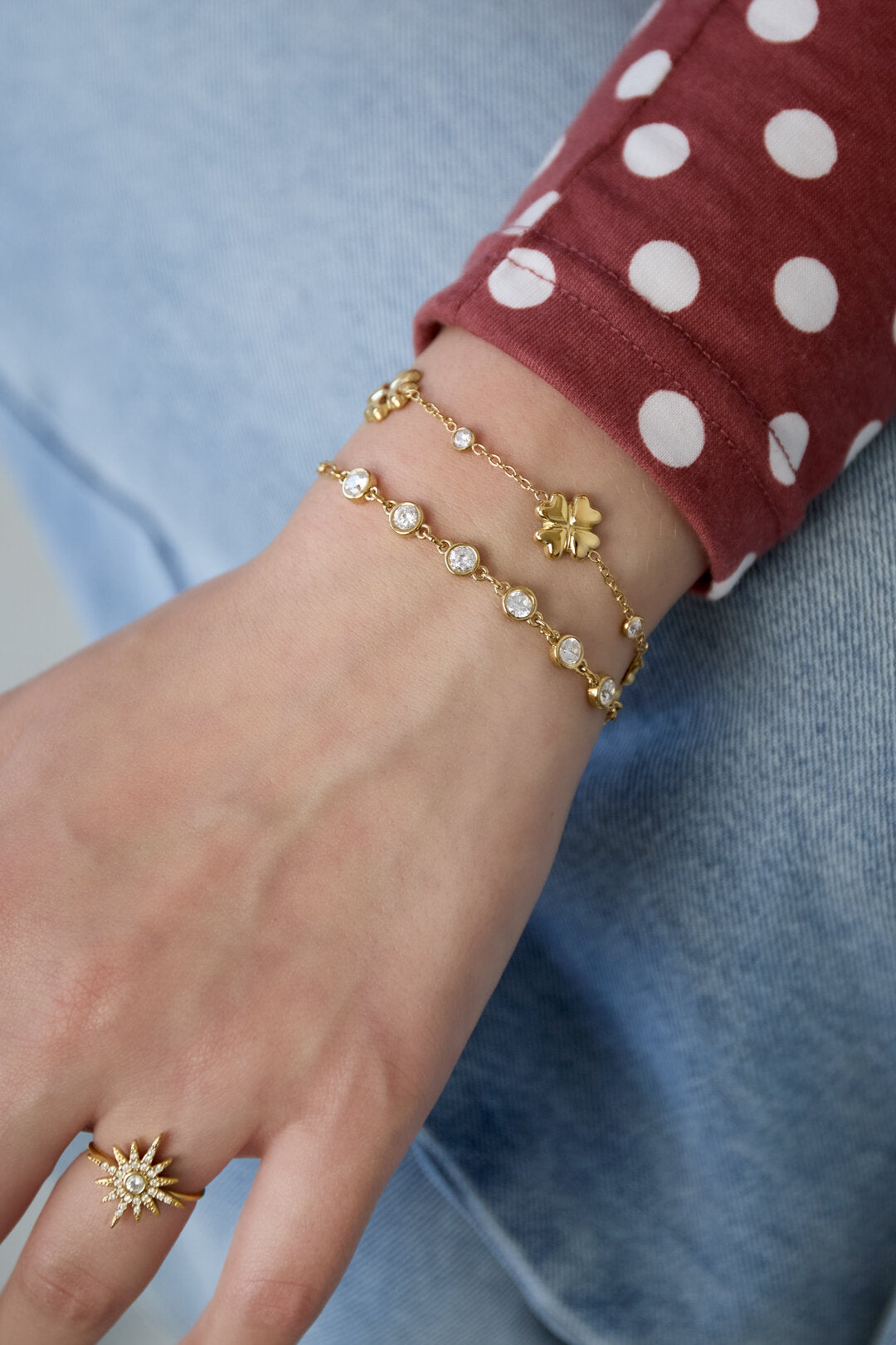 Bracelet trèfle avec pierres alternées
