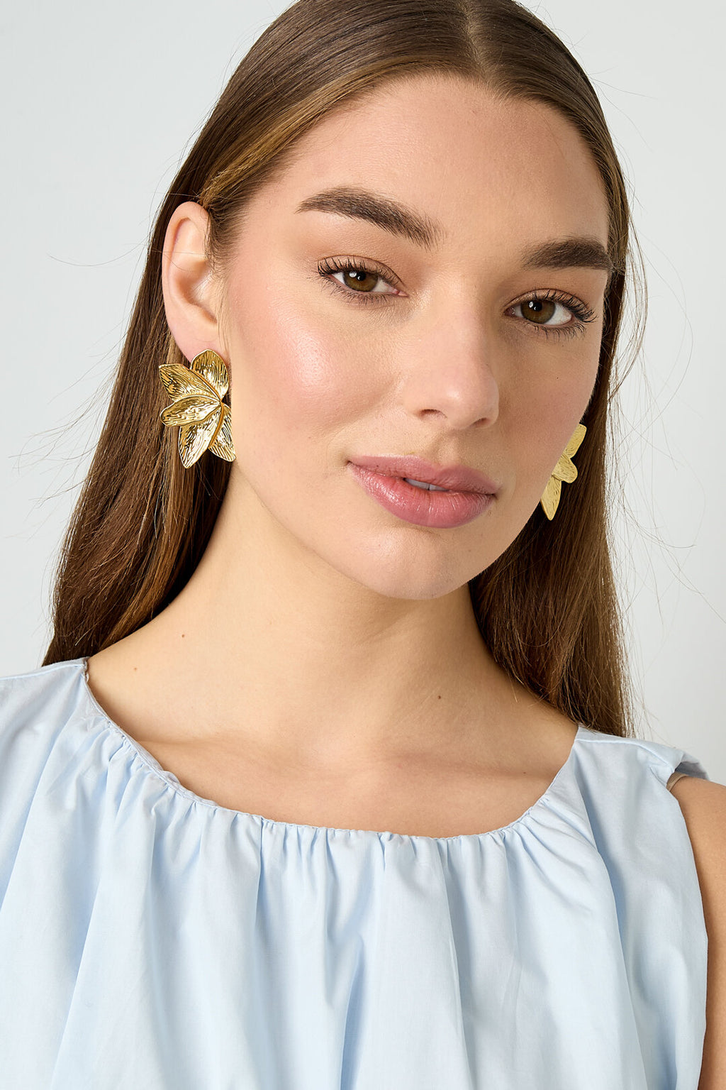 Boucles d'oreilles puces en acier inoxydable, style feuille, collection décontractée et simple pour femmes
