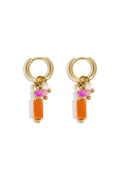 Boucles d'oreilles avec breloques colorées
