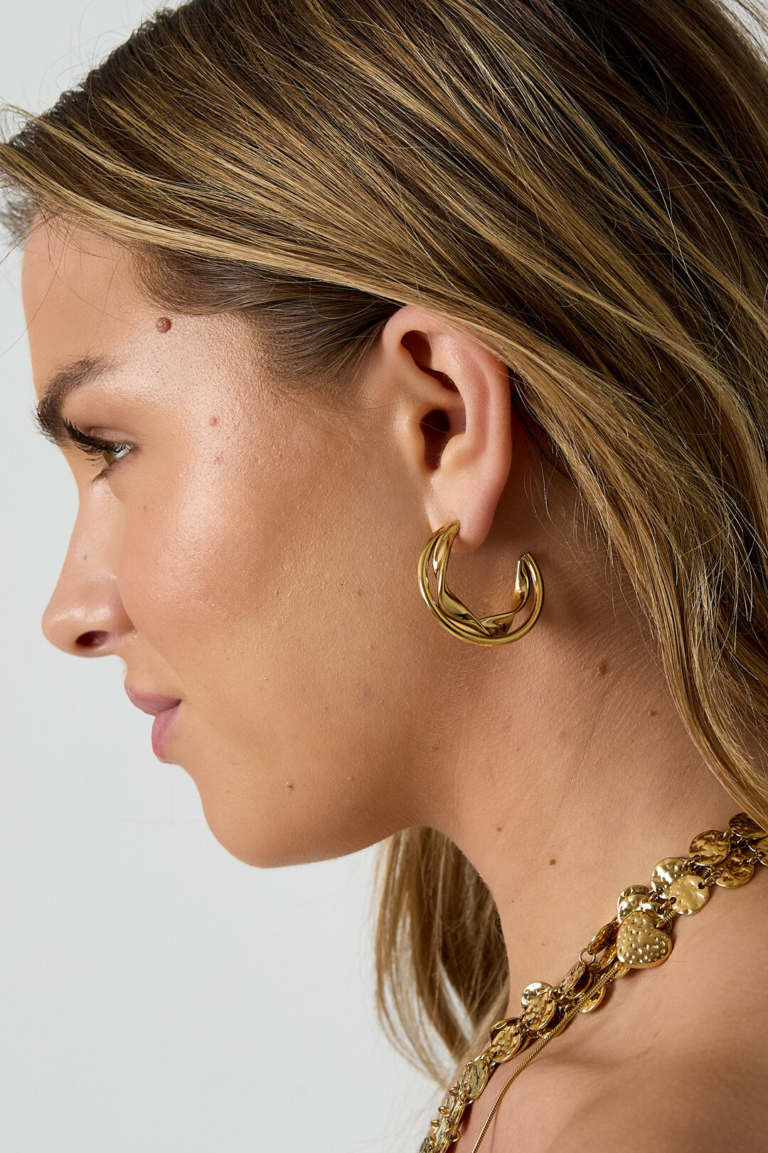 Boucles d'oreilles créoles doubles et épaisses avec détails torsadés