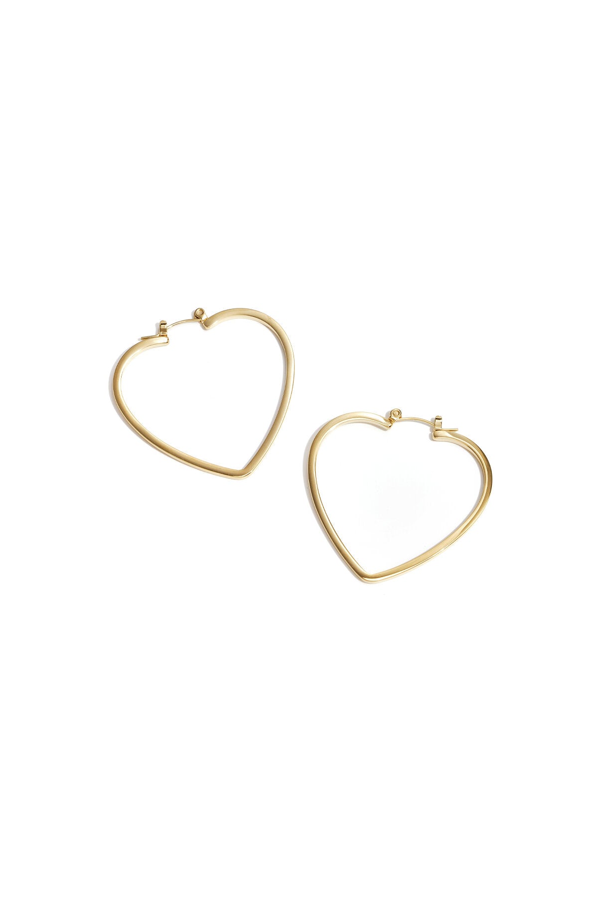Boucles d'oreilles créoles minimalistes en forme de cœur
