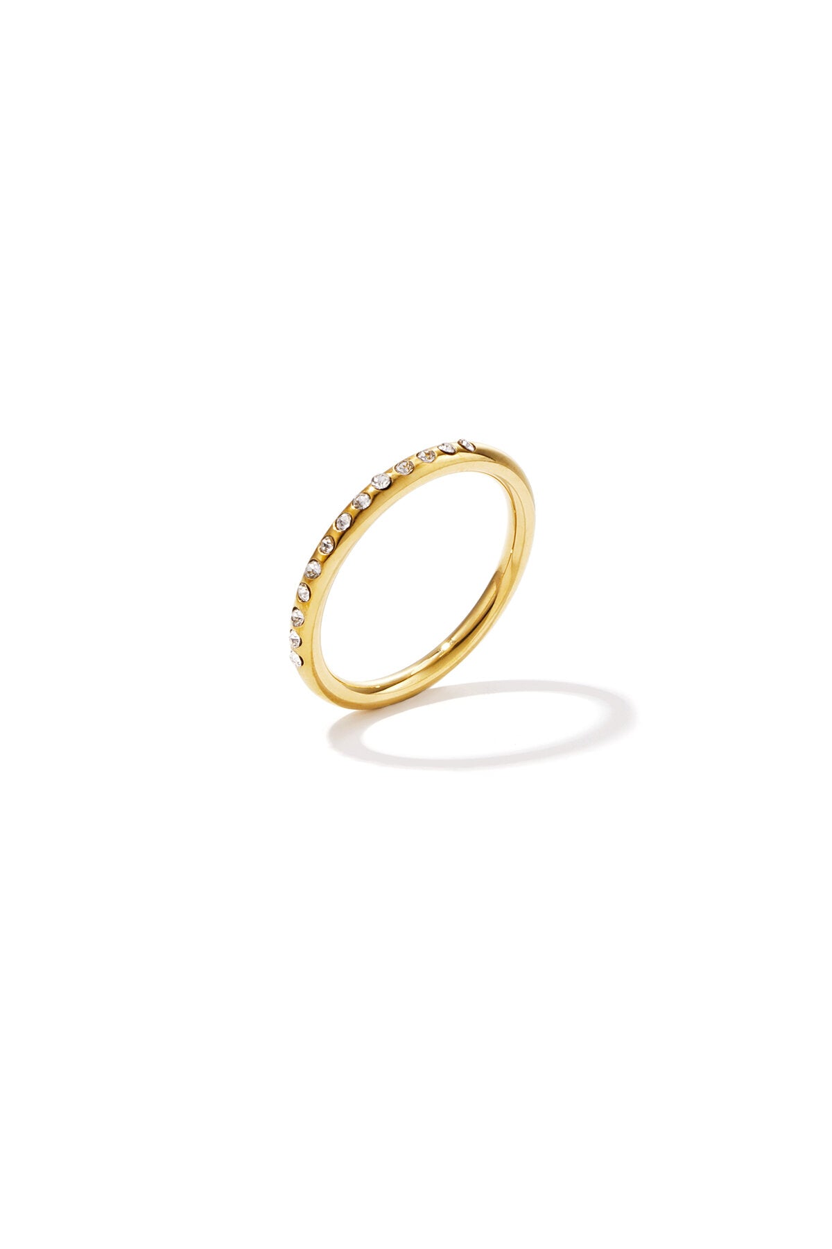 Bague minimaliste ornée de pierres