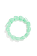 Bracelet de perles avec de grosses perles en forme de cœur